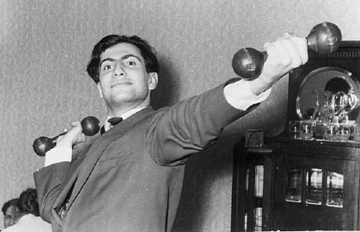 Что больше всего поражало всех в Михаиле Талье, так это его невероятная импульсивность и бесшабашность.