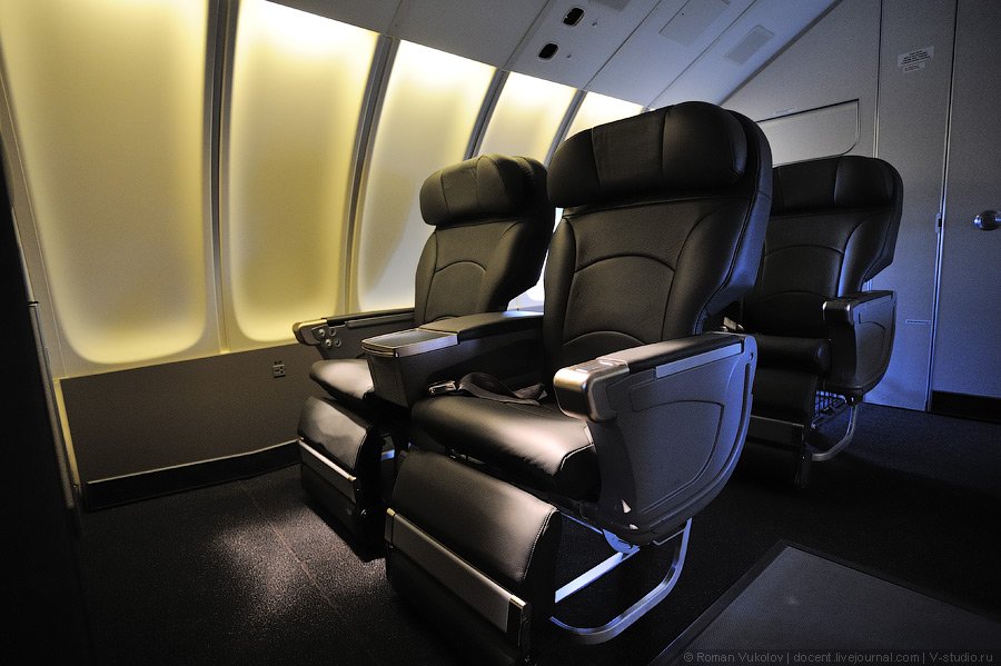 Boeing 747-8F Boeing 747-8F