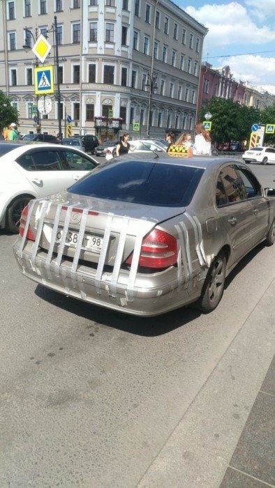 Когда закончилась синяя изолента: пост о скотче