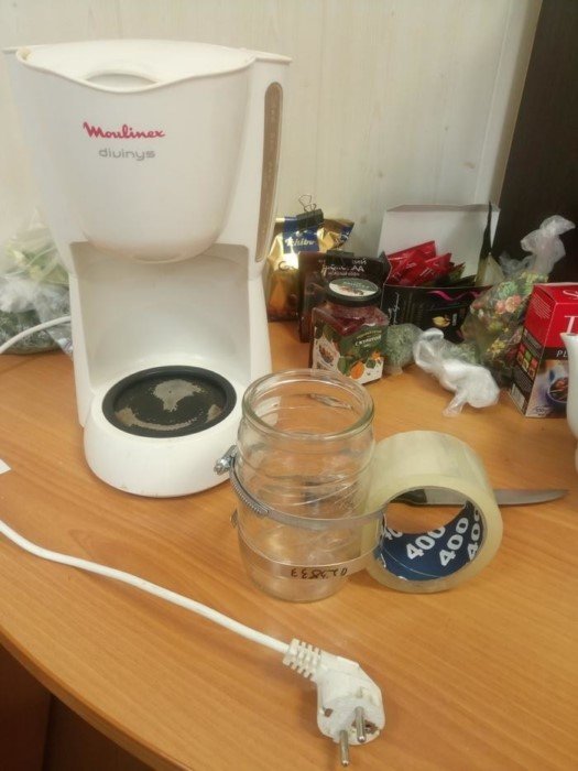 Когда закончилась синяя изолента: пост о скотче