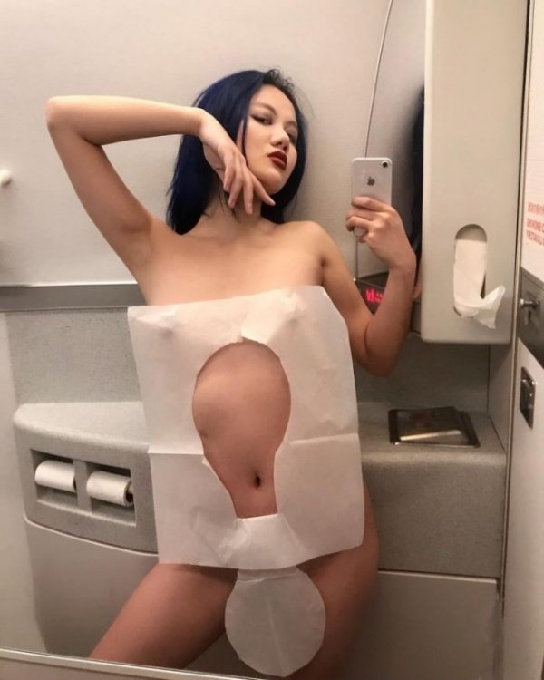 Немного слегка пошлых картинок с надписями и без