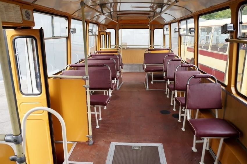 Салон легендарного ЛИАЗ 677