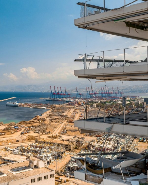 Фото с дрона - Порт в Бейруте. At Port of Beirut