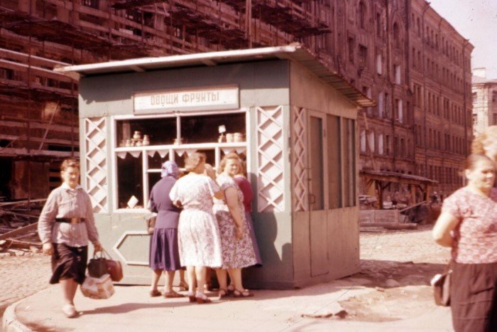 Жизнь простых советских людей в конце 1950-х на фотографиях Томаса Хаммонда Жизнь простых советских людей в конце 1950-х на фотографиях Томаса Хаммонда