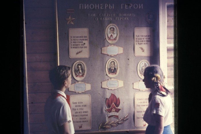 Жизнь простых советских людей в конце 1950-х на фотографиях Томаса Хаммонда Жизнь простых советских людей в конце 1950-х на фотографиях Томаса Хаммонда