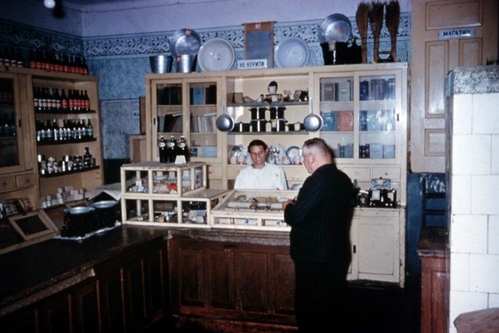 Жизнь простых советских людей в конце 1950-х на фотографиях Томаса Хаммонда Жизнь простых советских людей в конце 1950-х на фотографиях Томаса Хаммонда