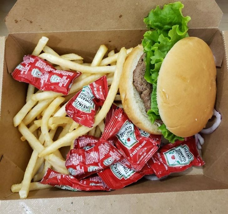 18 человек с гордостью показали, как реальность надавала по шее ожиданиям