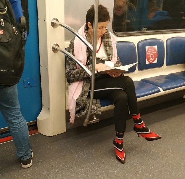 Модники и чудаки из метро