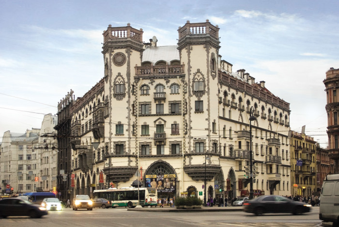 Дом с башнями. /Фото:pensioner-spb.ru