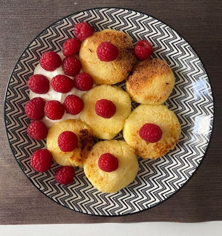 20+ иностранцев рискнули попробовать русскую кухню и в красках рассказали, как это было