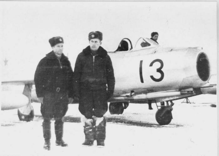 «Отвечал мне тот раскосый, Что командовал допросом. /Фото: fb.ru «Отвечал мне тот раскосый, Что командовал допросом. /Фото: fb.ru