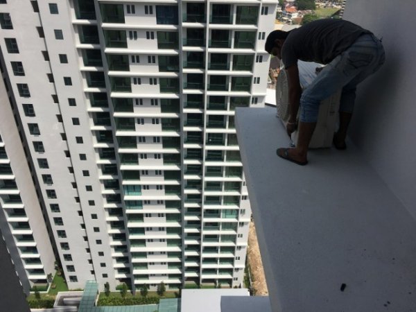 Люди, которые мало что знают о технике безопасности