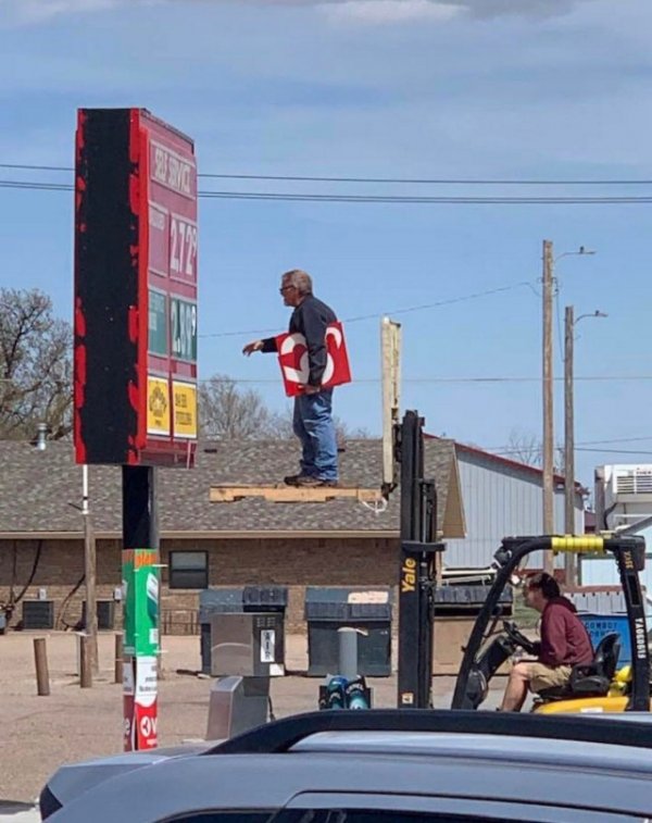 Люди, которые мало что знают о технике безопасности