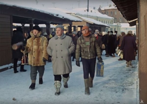 Не валенки и не сапоги: что за странная обувь на ногах у «Бывалого» и Фиделя Кастро Не валенки и не сапоги: что за странная обувь на ногах у «Бывалого» и Фиделя Кастро