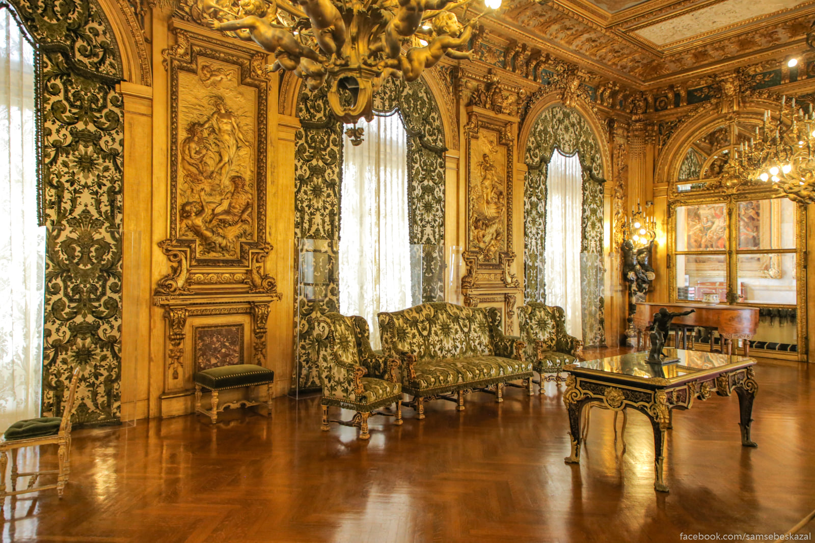 Grand salon kotoryj prosto...