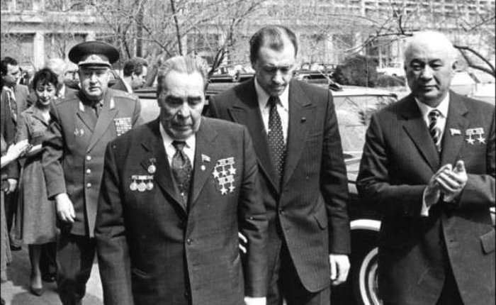 Хлопковое дело: как узбеки построили самую большую коррупционную схему в Советском Союзе Хлопковое дело: как узбеки построили самую большую коррупционную схему в Советском Союзе