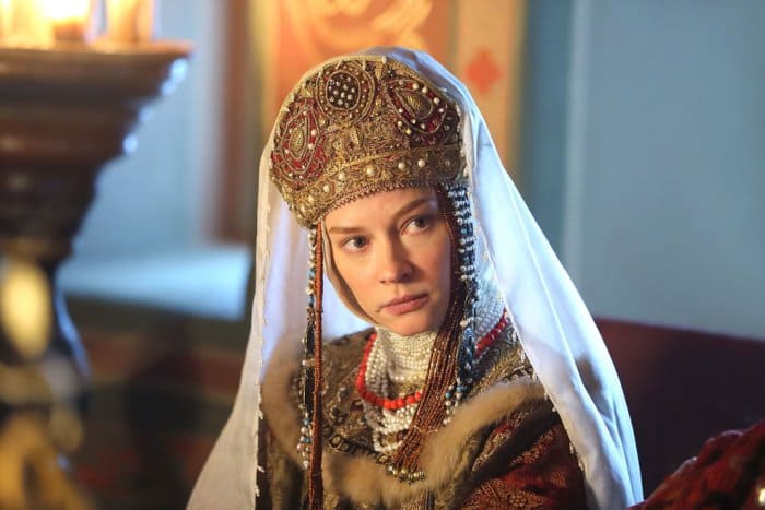 Светлана Ходченкова в сериале *Годунов*, 2018 | Фото: kino-teatr.ru