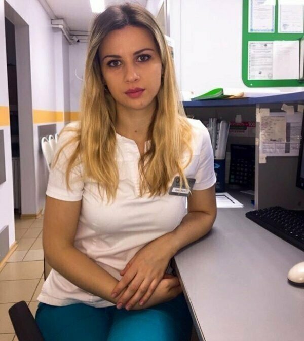 Медработницы