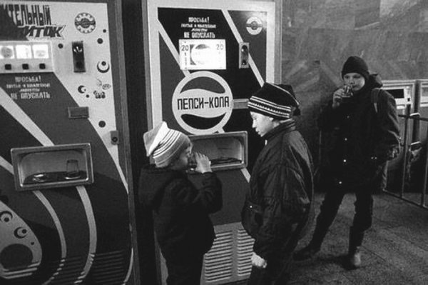 Много газировки с тех пор утекло