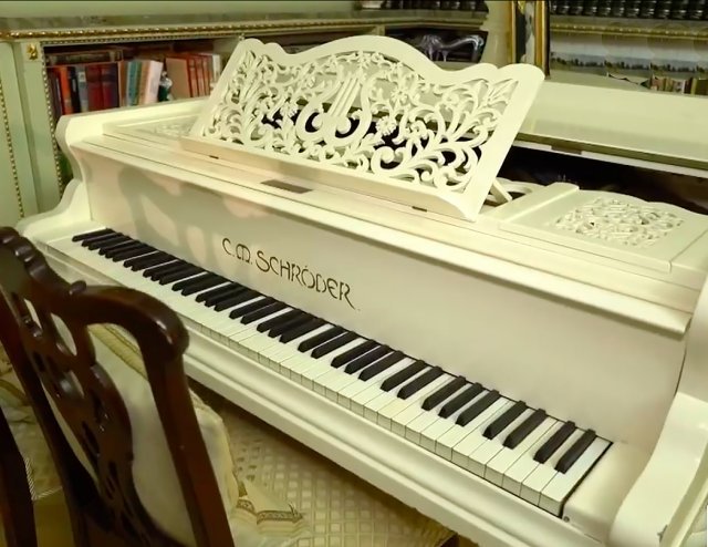 Посмотрите, как живет звезда сериала «Улицы разбитых фонарей» Анастасия Мельникова