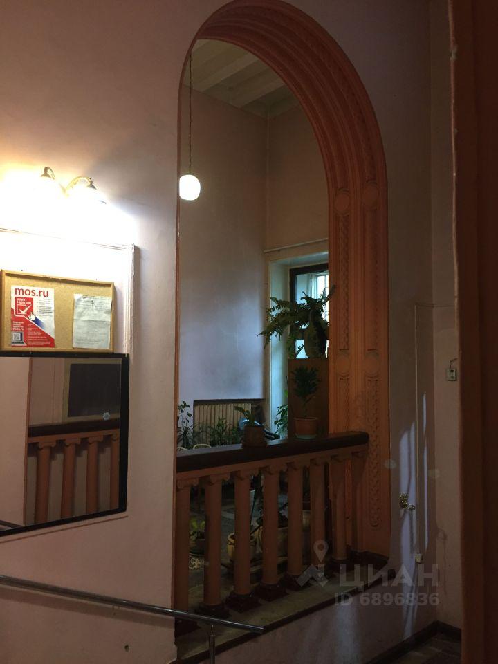 В Москве продают комнату дворника в генеральском доме