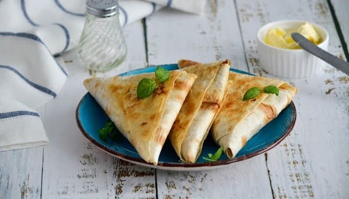 Пирожки из лаваша с яблочной начинкой. \ Фото: google.com.