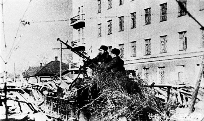 Оборона Сталиногорска, 1941 год. /Фото: russian7.ru