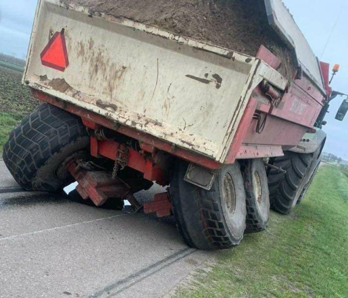 Подборка картинок. Вечерний выпуск (30 фото) - 09.04.2021