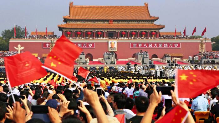 Разница часовых поясов была упразднена и в коммунистическом Китае начало действовать единое время / Фото: asia.nikkei.com