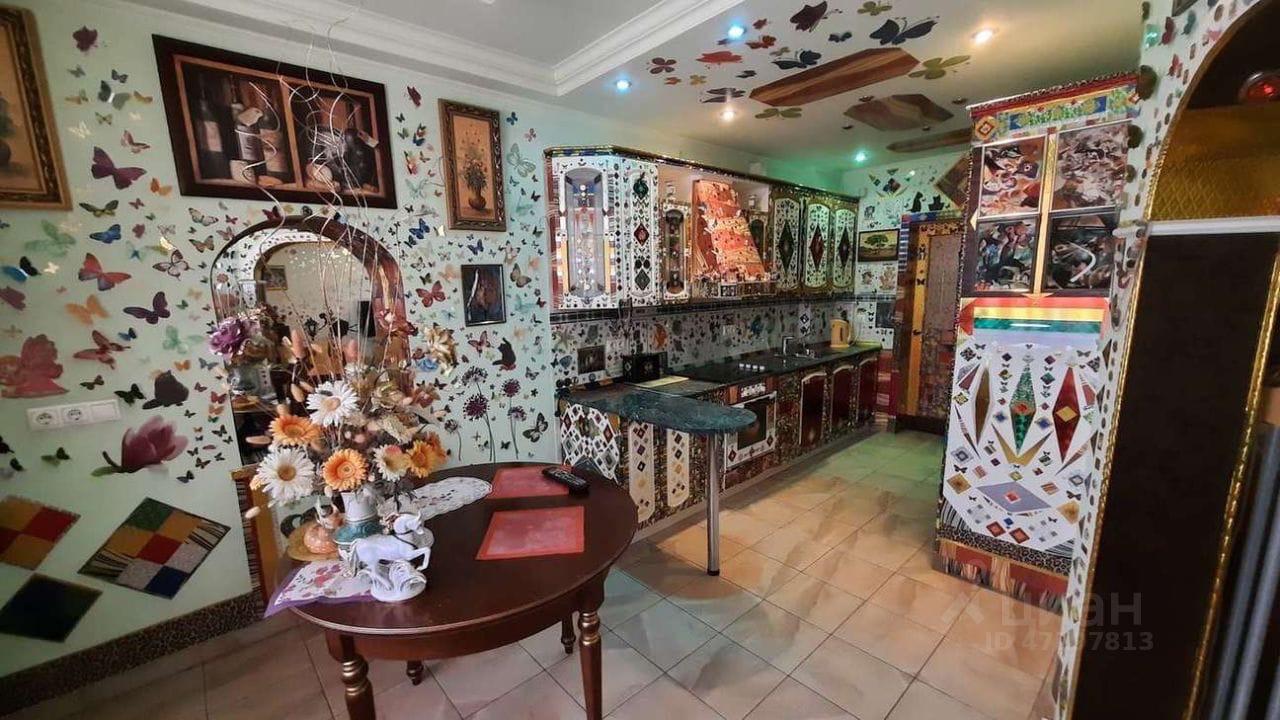 Как определить развивающуюся шизофрению по интерьеру.