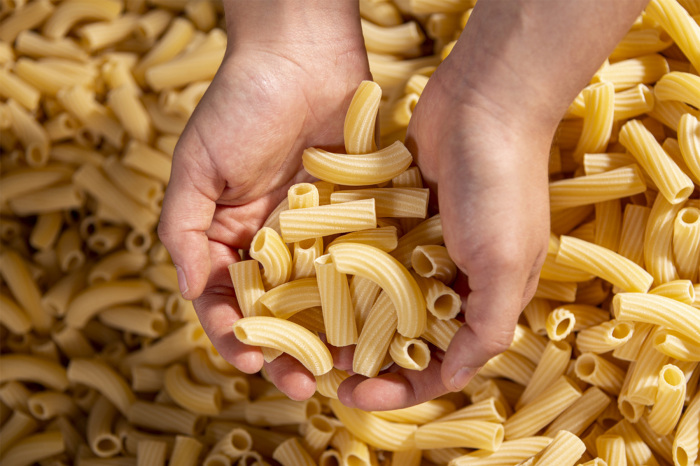 По мнению Несмеянова макароны из нефти были гораздо лучше, чем обычные. /Фото: asap-fe.com По мнению Несмеянова макароны из нефти были гораздо лучше, чем обычные. /Фото: asap-fe.com