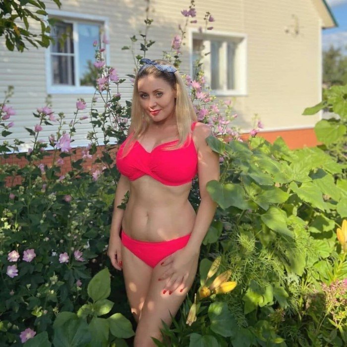 Они хотели бы жить на Манхеттене: натуральные селянки, ожидающие своих принцев Они хотели бы жить на Манхеттене: натуральные селянки, ожидающие своих принцев