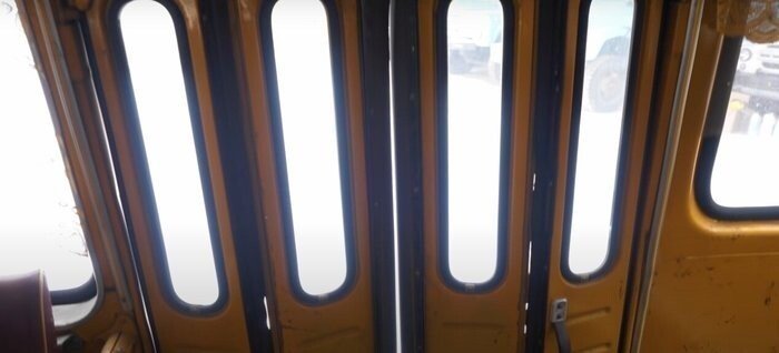 «Уедут все!»: наш «Пазик» и его предки