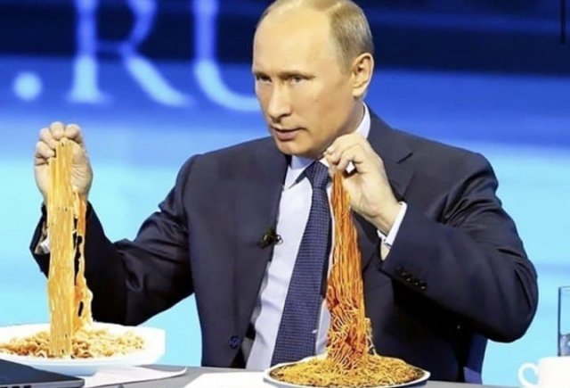 Шутки и мемы про «Доширак», который стремительно пропадает из магазинов Шутки и мемы про «Доширак», который стремительно пропадает из магазинов