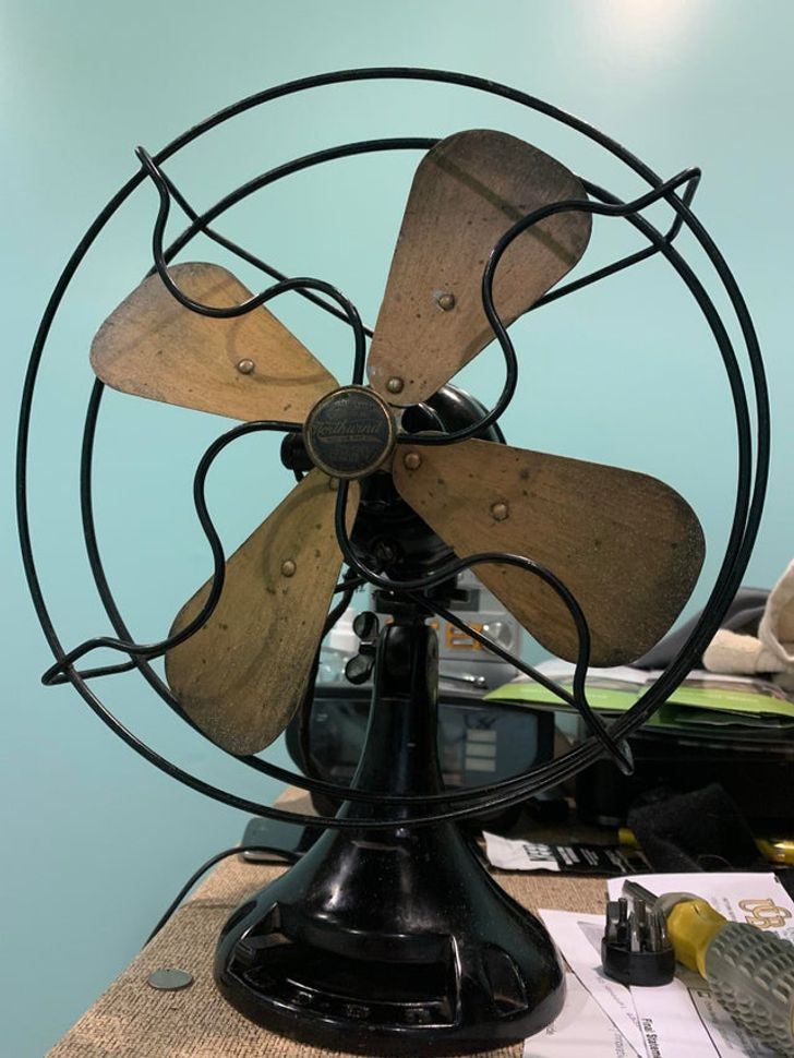 18 фото вещей, которые исправно служат не первый десяток лет. А некоторые даже не первую сотню