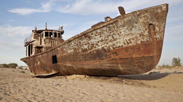 Озеро, превратившееся в пустыню: как погибало Аральское море