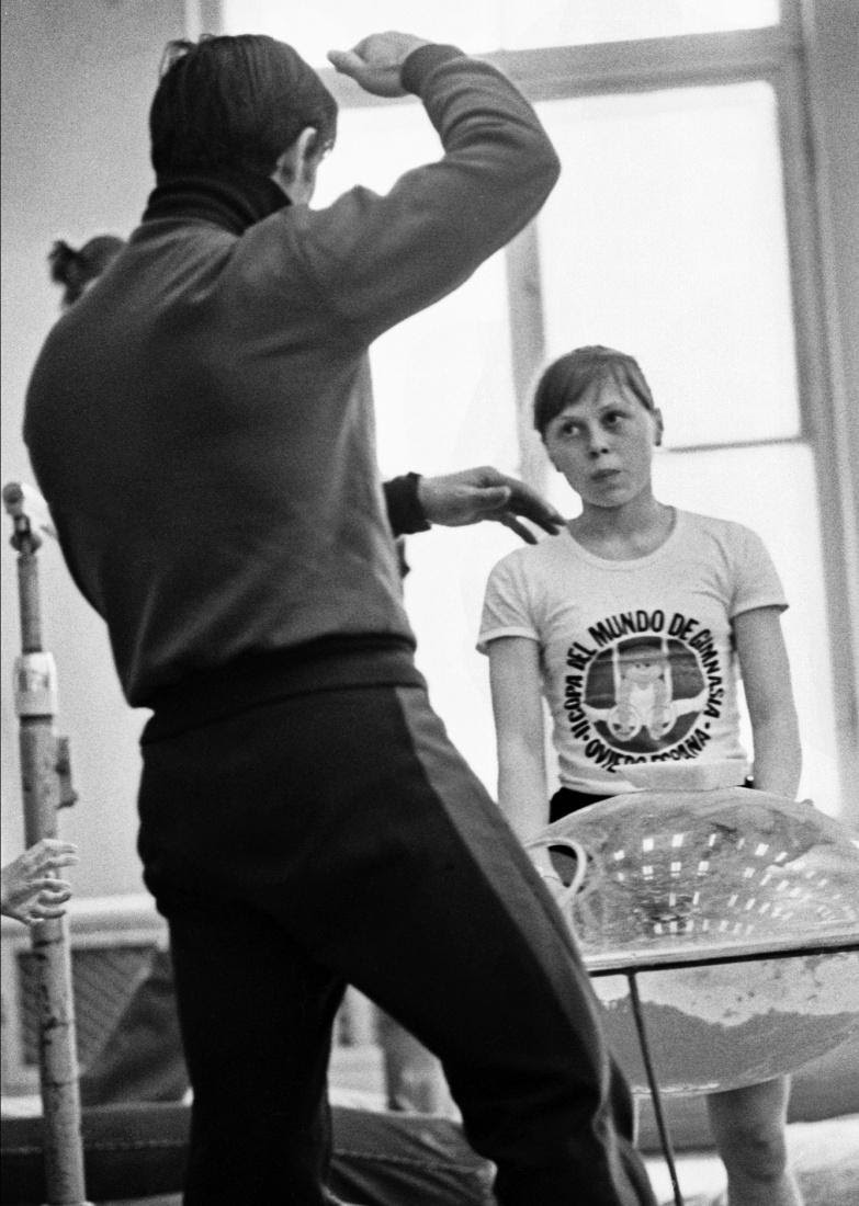 На судьбу не обижаются: спорт и трагедия гимнастки Елены Мухиной На судьбу не обижаются: спорт и трагедия гимнастки Елены Мухиной