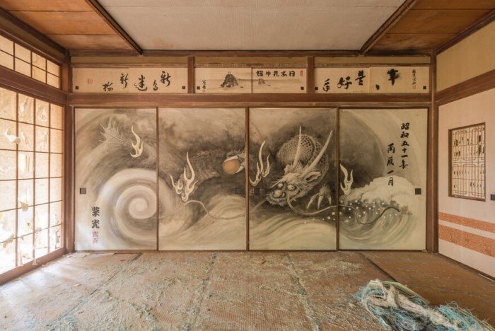 Как выглядят японские заброшки Как выглядят японские заброшки