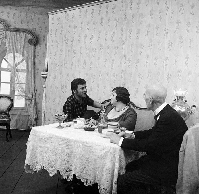 «12 стульев»: интересные факты и фото со съёмок фильма