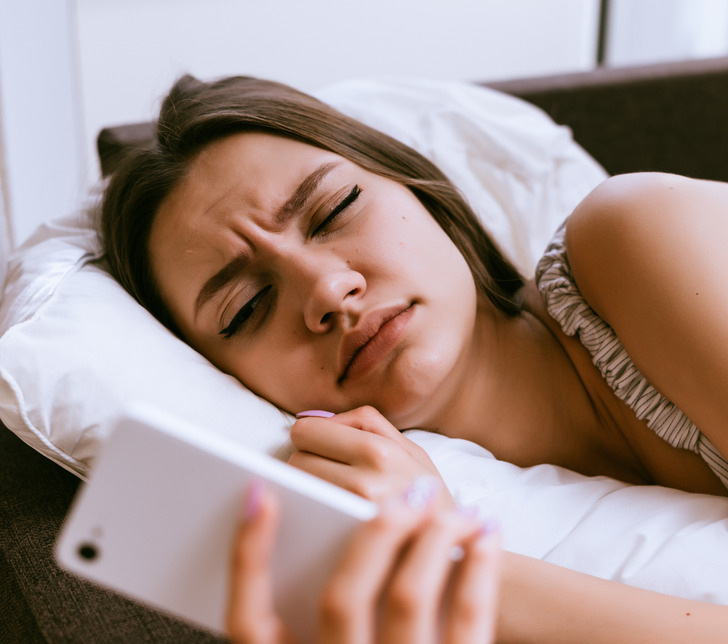 20+ человек поделились, какое поведение людей в сети надоело хуже горькой редьки