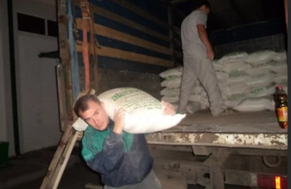 Физический труд сокращает продолжительность жизни, а почему пенсия одновременно с работниками умственного труда!