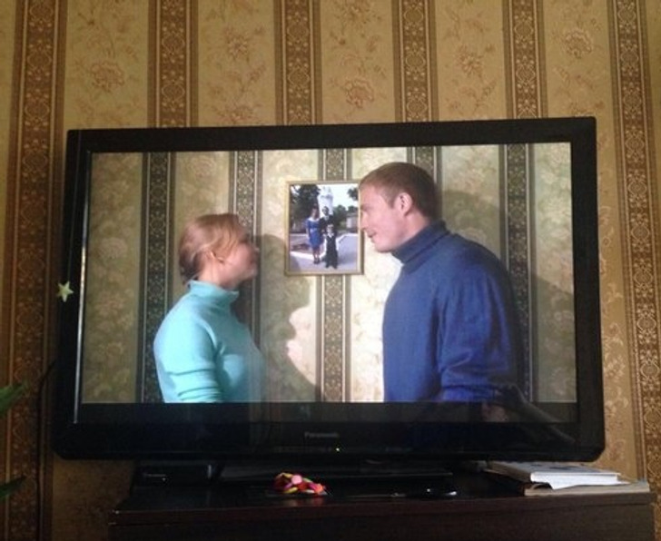 18 человек, которым везение вместо улыбки показало кукиш с маслом