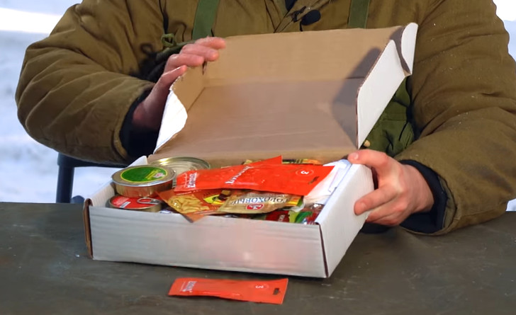 Фото №2 - Царь-паек! «Это самый богатый ИРП в Российской Федерации» — что в нем и с чем его едят