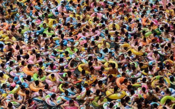 «В тесноте, но не в обиде» интересные фотографии из Китая