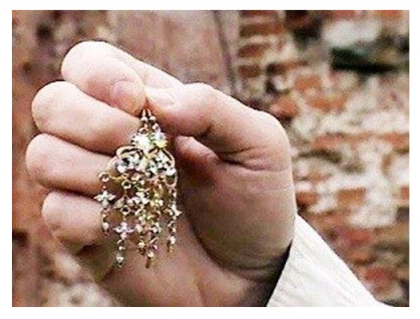 Фотография: 7 проклятых драгоценностей, которые приносили хозяевам несчастья №8 - BigPicture.ru