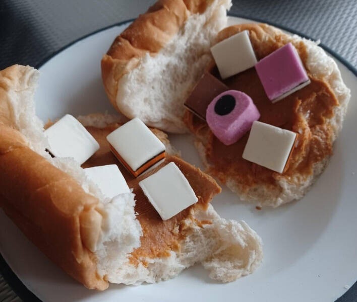 «Я в шоке, что мой парень ест это, но он говорит, что это нормально. Что еще странного едят голландцы?!»