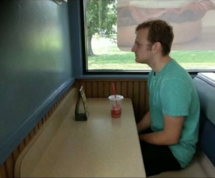 Смешные картинки 18 мая 2022 года