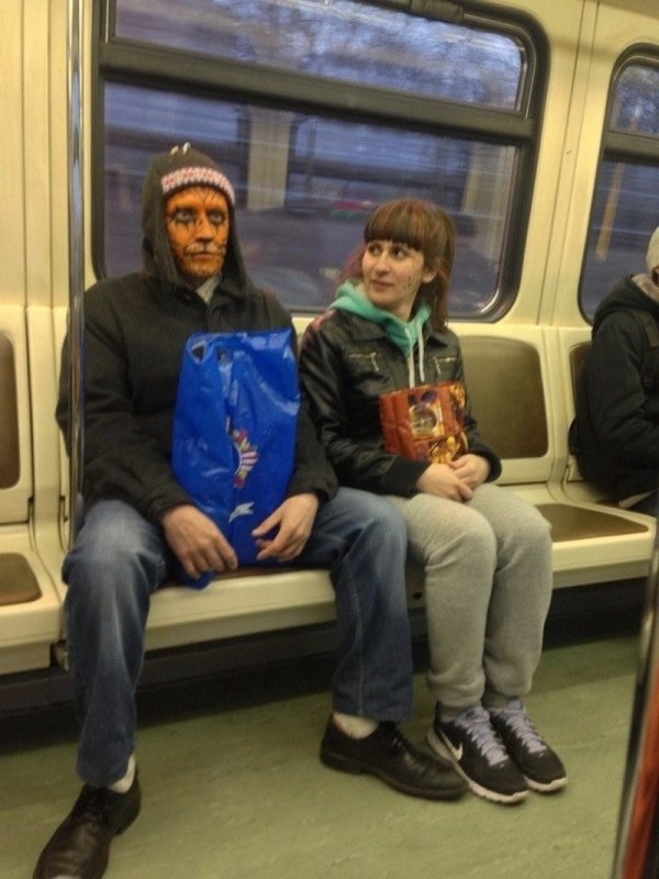 Чудаки и модники из метро