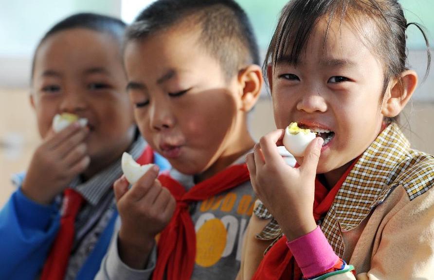 Фотография: 12 продуктов питания, которые подделывают изобретательные китайцы №1 - BigPicture.ru