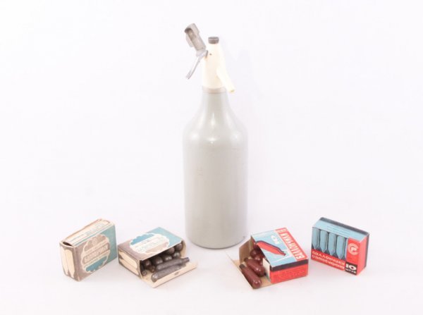 Подборка непривычных кухонных приспособлений из прошлого Подборка непривычных кухонных приспособлений из прошлого